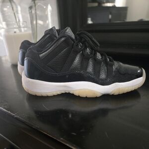 Air Jordan 11 Retro Low
